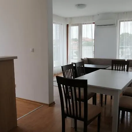 Апартамент 21 Родопи * Byala (Varna)